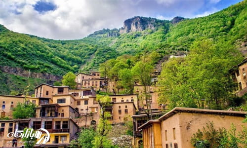 نمای پلکانی روستای هجیج، از جمله روستاهای کرمانشاه در دل زاگرس