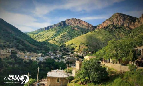 خانه‌های سنگی و شیب‌دار روستای ساتیاری در کرمانشاه